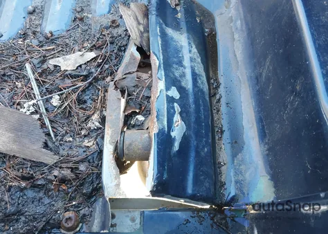 1999 Ford Ranger Xlt from USA, damaged, VIN 1FTZR15X1XTA35650